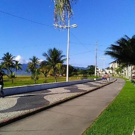 Casa Inteira Cravada Entre Os Principais Pontos Turisticos Villa คารากัวตาตูบา ภายนอก รูปภาพ