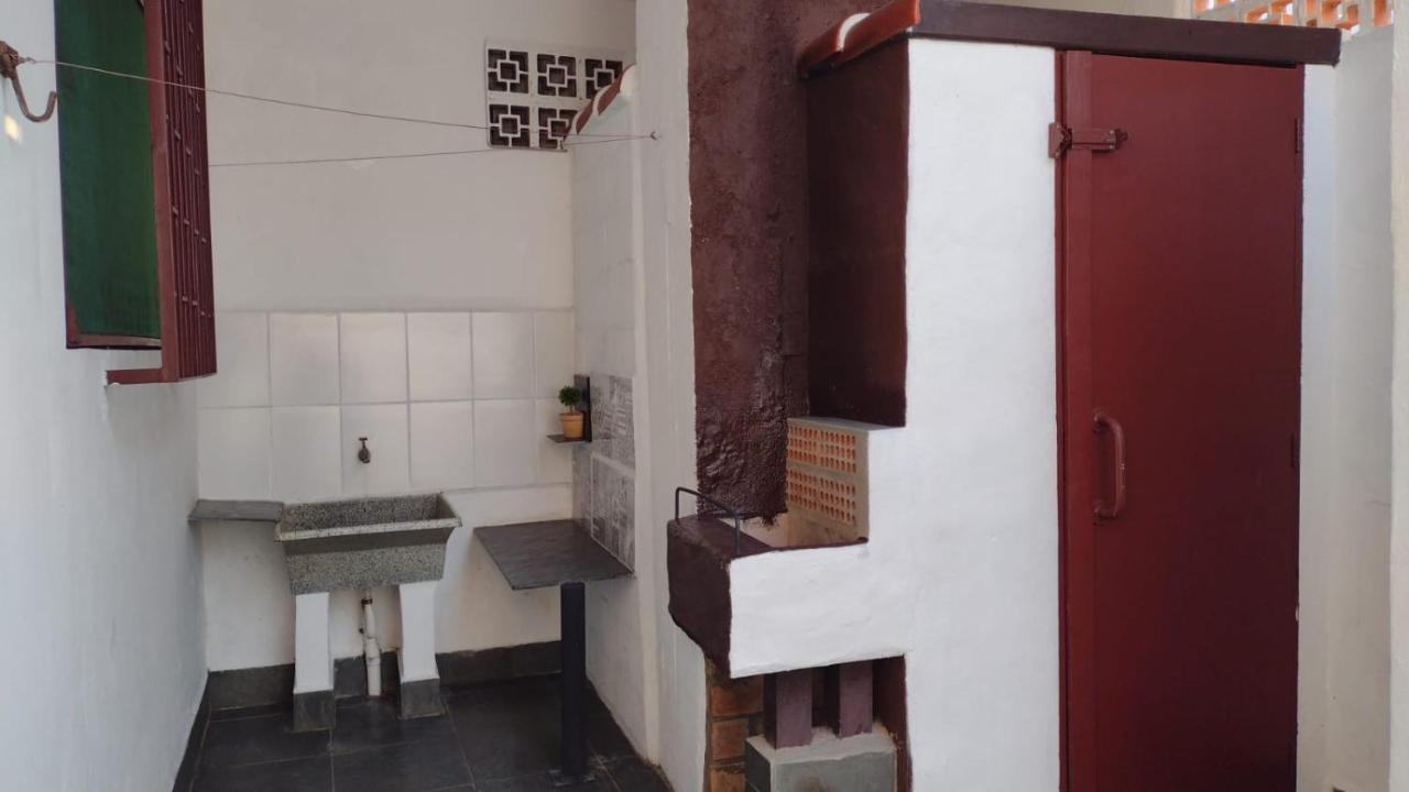 Casa Inteira Cravada Entre Os Principais Pontos Turisticos Villa คารากัวตาตูบา ภายนอก รูปภาพ